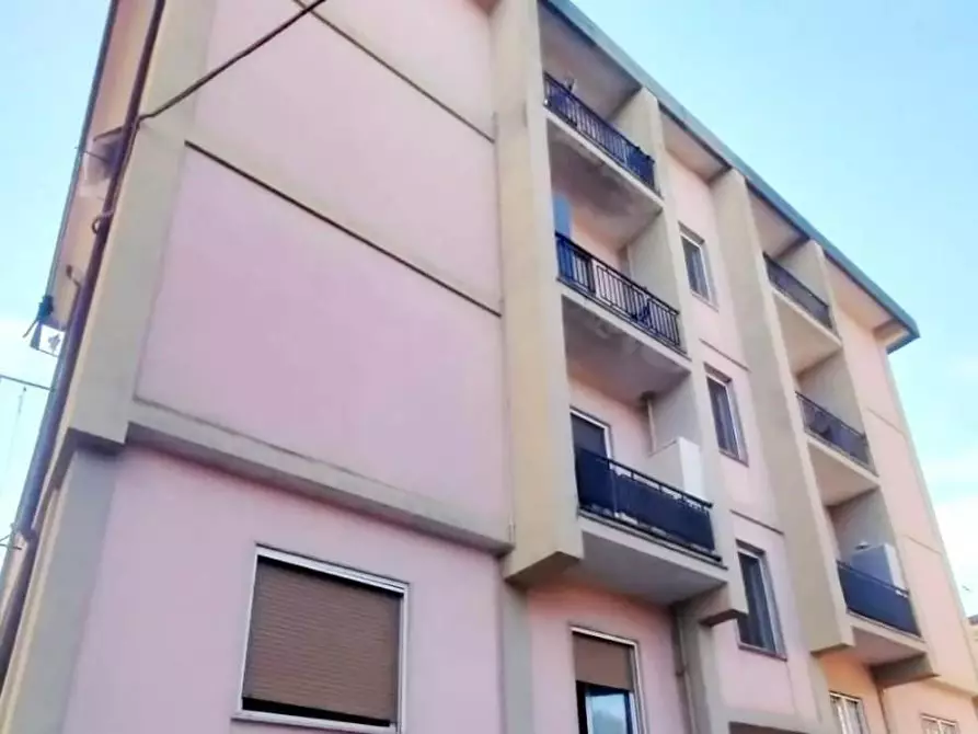 Immagine 11 di Appartamento in vendita  a La Spezia