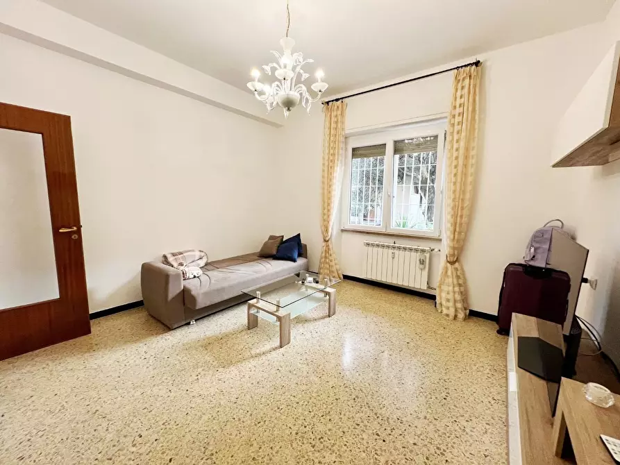 Immagine 1 di Appartamento in vendita  a La Spezia