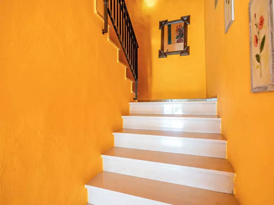 Immagine 23 di Casa indipendente in vendita  a Santa Maria A Monte