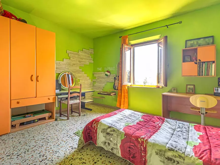 Immagine 31 di Casa indipendente in vendita  a Santa Maria A Monte