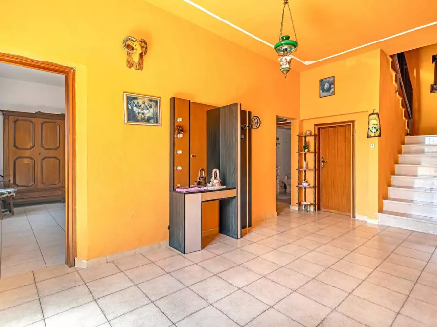 Immagine 11 di Casa indipendente in vendita  a Santa Maria A Monte