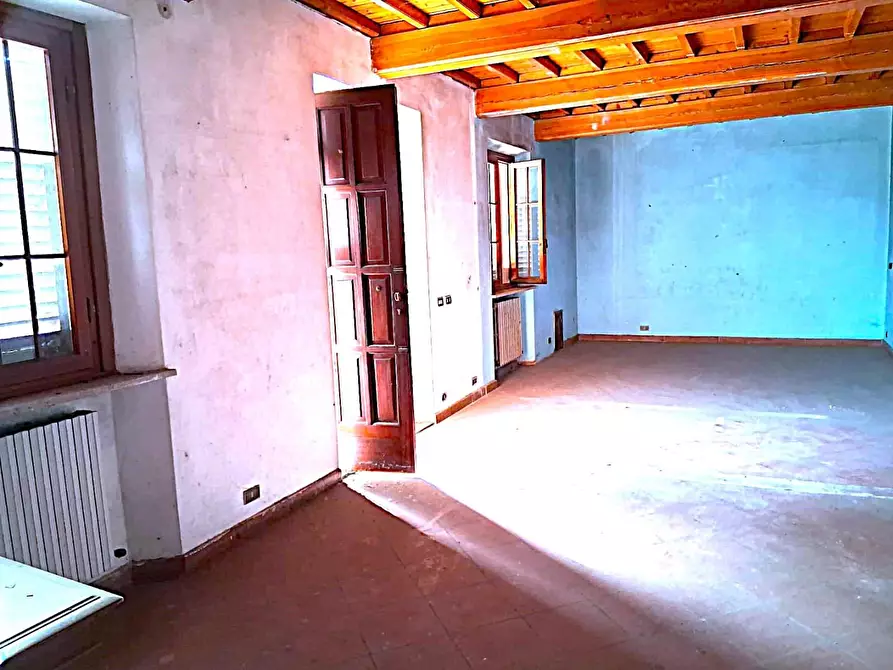 Immagine 2 di Appartamento in vendita  a Capannori