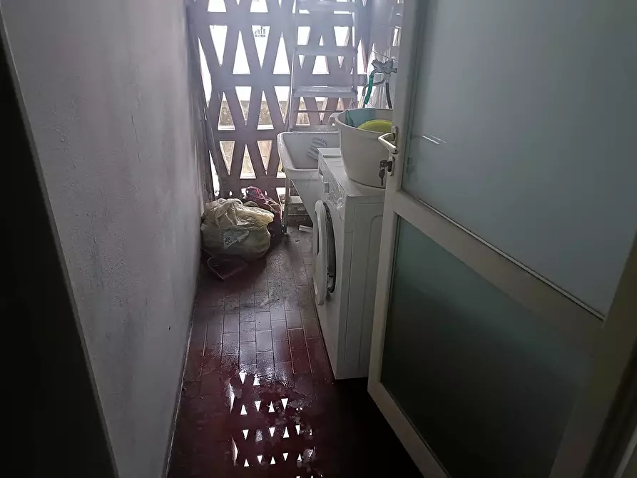 Immagine 21 di Appartamento in vendita  a Carrara