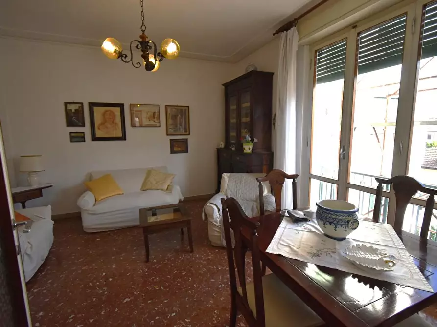 Immagine 17 di Appartamento in vendita  a Pisa