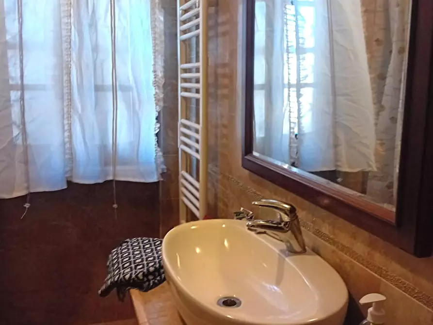 Immagine 12 di Appartamento in vendita  a Capannori