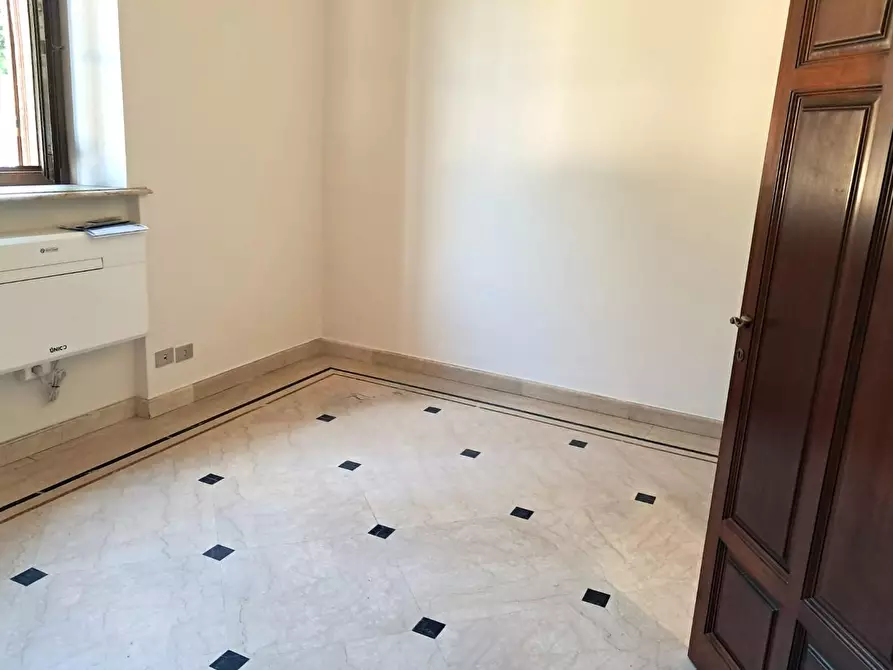 Immagine 10 di Appartamento in affitto  a Pisa