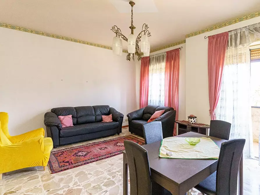 Immagine 4 di Appartamento in vendita  a Catania