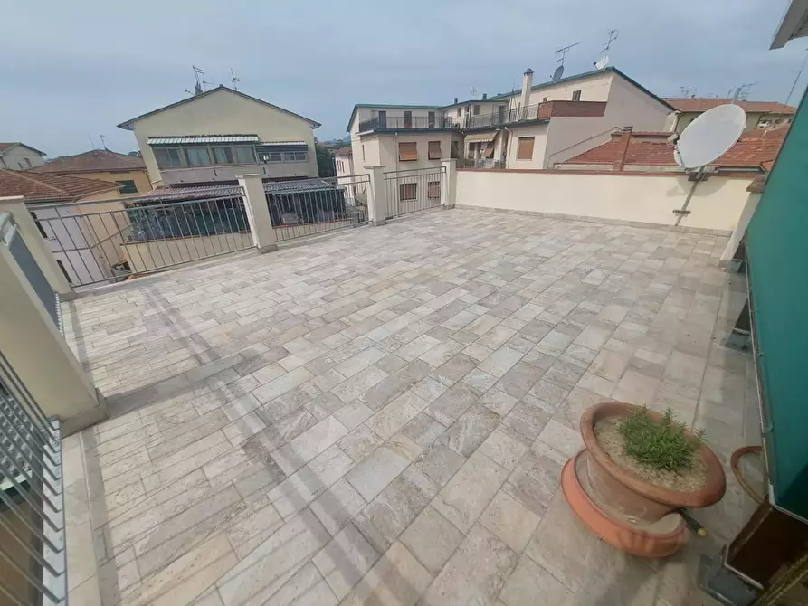 Immagine 31 di Appartamento in vendita  a Castelfranco Di Sotto