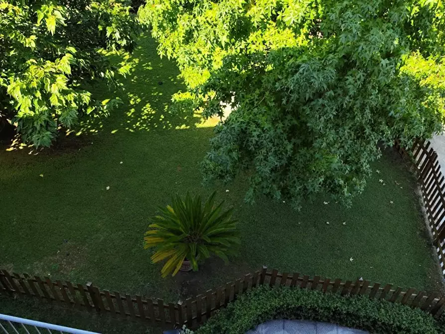 Immagine 33 di Villetta a schiera in vendita  a Calci