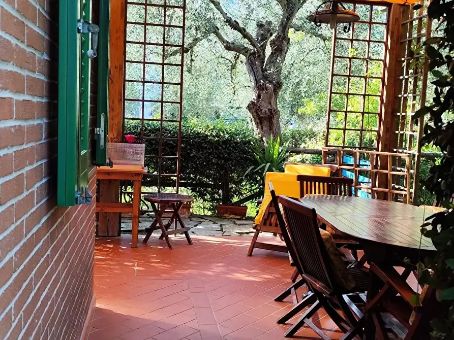 Immagine 6 di Villetta a schiera in vendita  a Calci