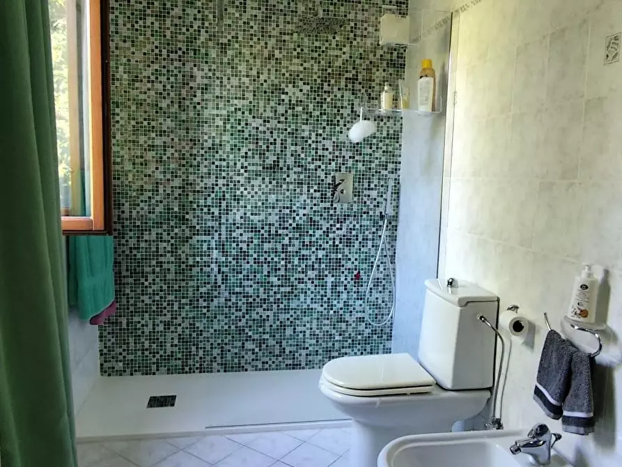 Immagine 35 di Villetta a schiera in vendita  a Calci