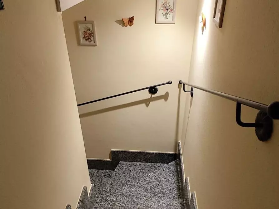 Immagine 15 di Villetta a schiera in vendita  a Calci