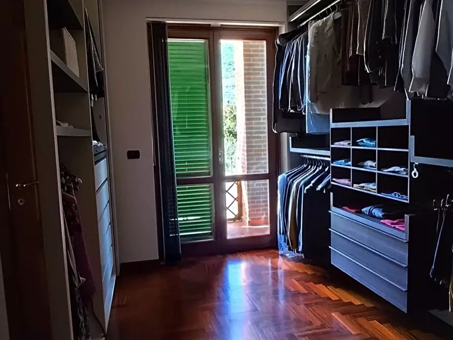 Immagine 37 di Villetta a schiera in vendita  a Calci