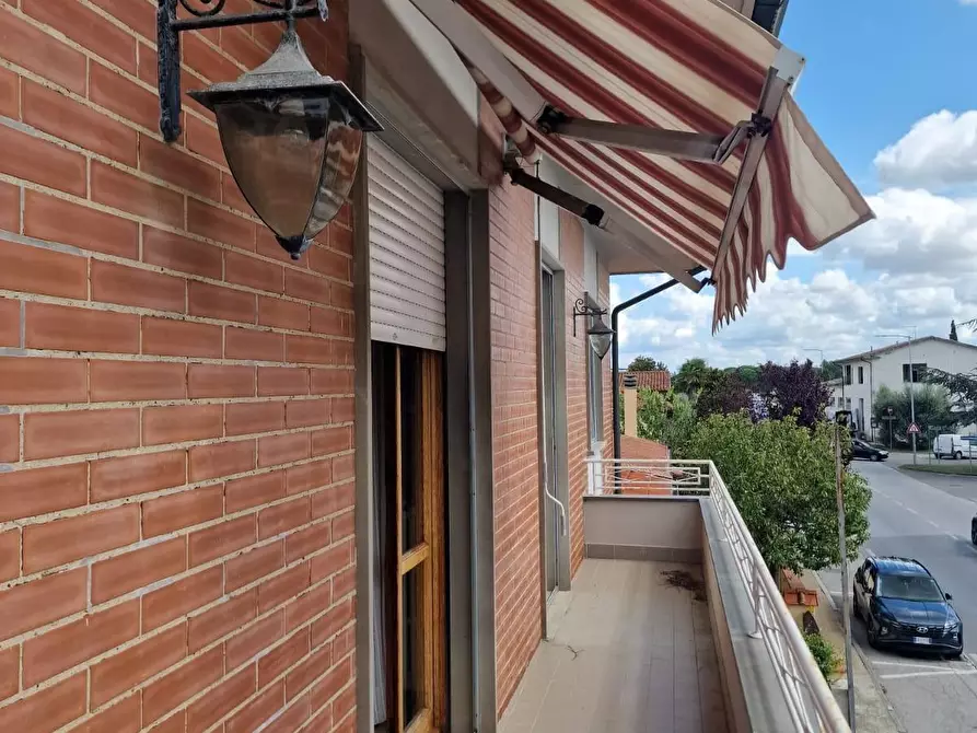 Immagine 7 di Casa semindipendente in vendita  a Crespina Lorenzana