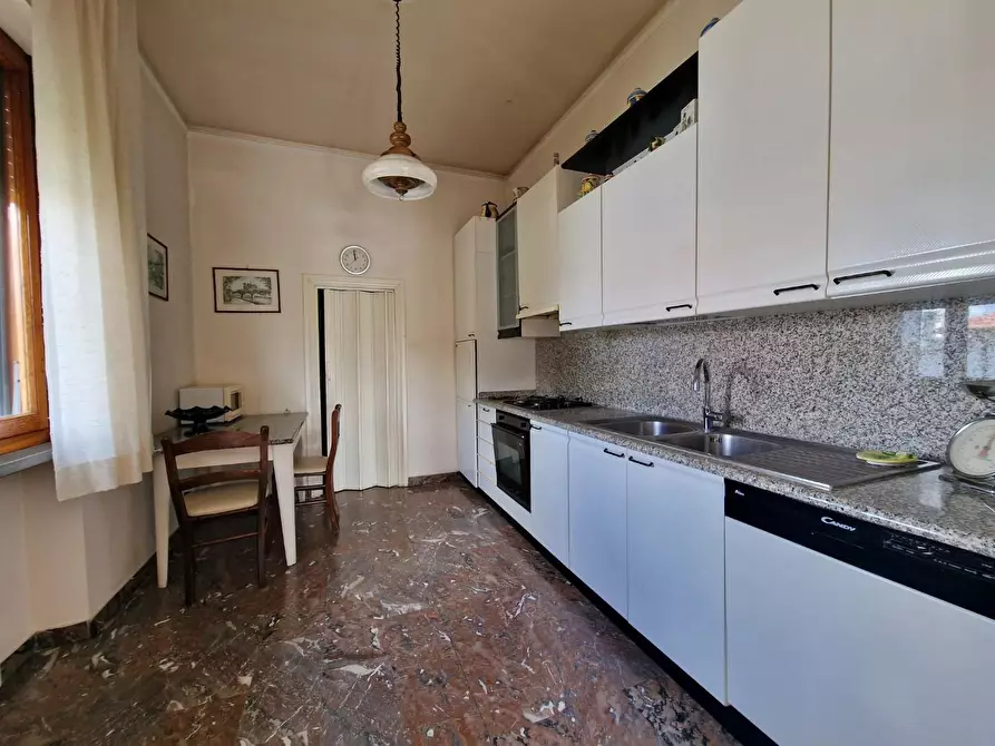 Immagine 15 di Casa semindipendente in vendita  a Crespina Lorenzana