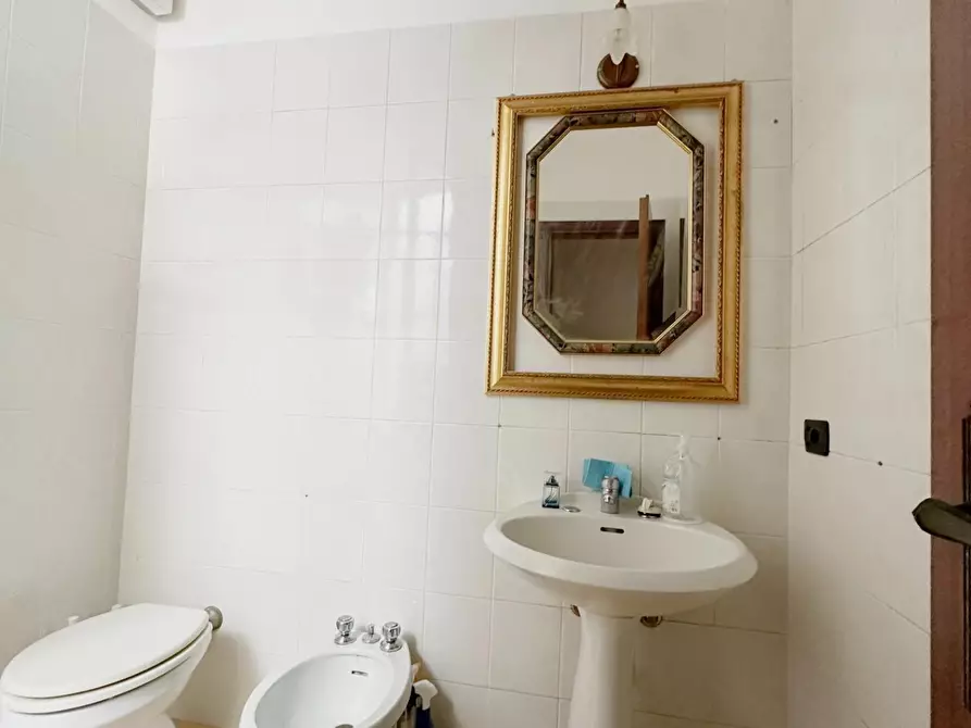 Immagine 25 di Terratetto in vendita  a Capannori