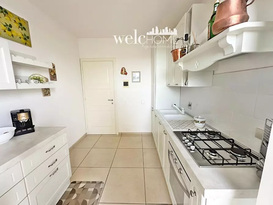 Immagine 6 di Appartamento in vendita  a Campi Bisenzio