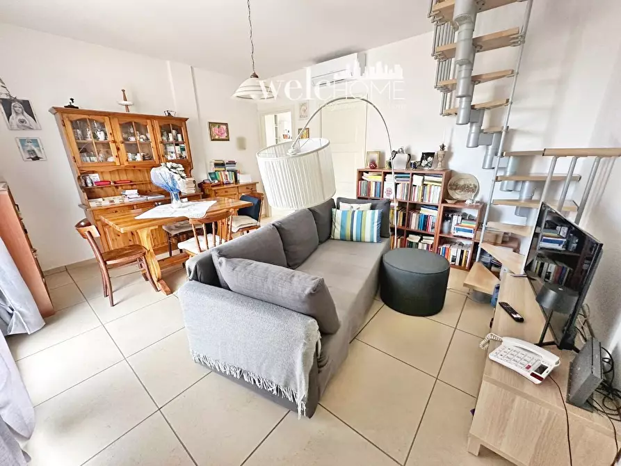 Immagine 4 di Appartamento in vendita  a Campi Bisenzio