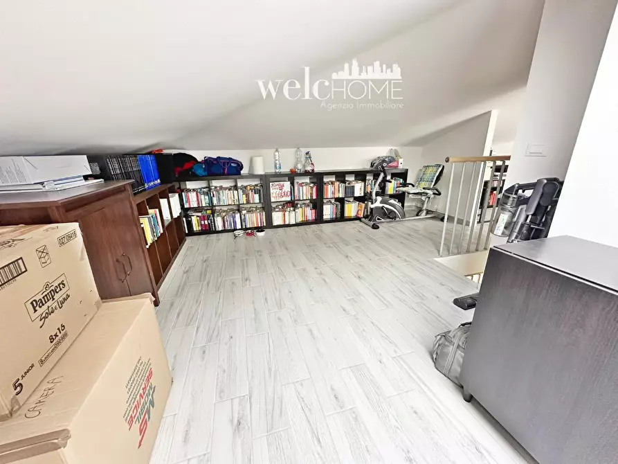 Immagine 14 di Appartamento in vendita  a Campi Bisenzio