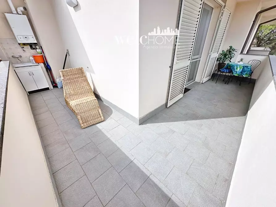 Immagine 21 di Appartamento in vendita  a Campi Bisenzio