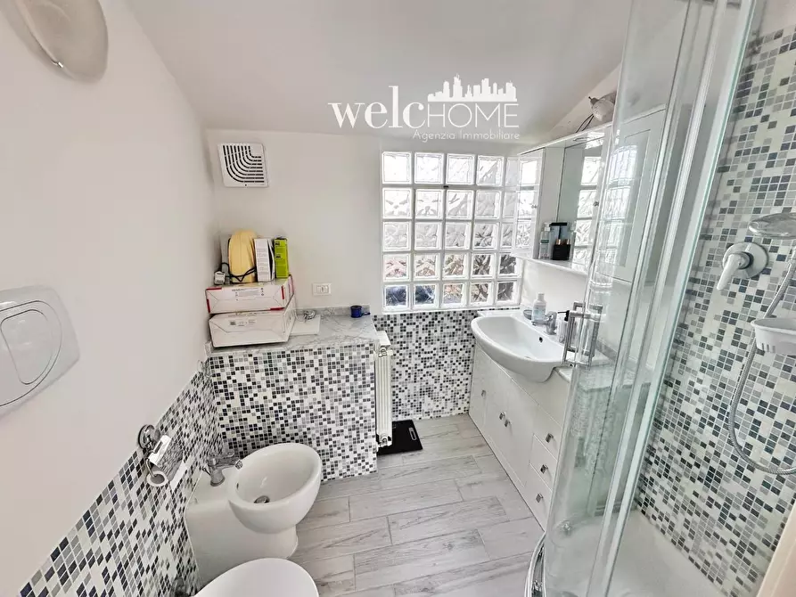 Immagine 18 di Appartamento in vendita  a Campi Bisenzio