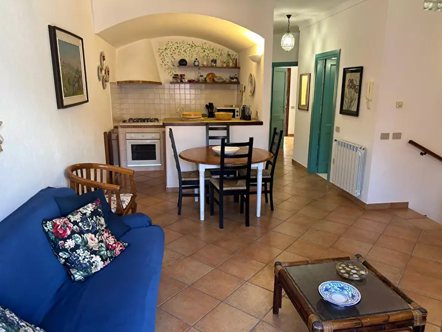 Immagine 13 di Appartamento in vendita  a Santa Teresa Gallura