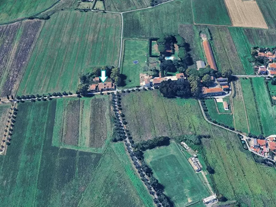 Immagine 3 di Locale commerciale in vendita  a San Giuliano Terme