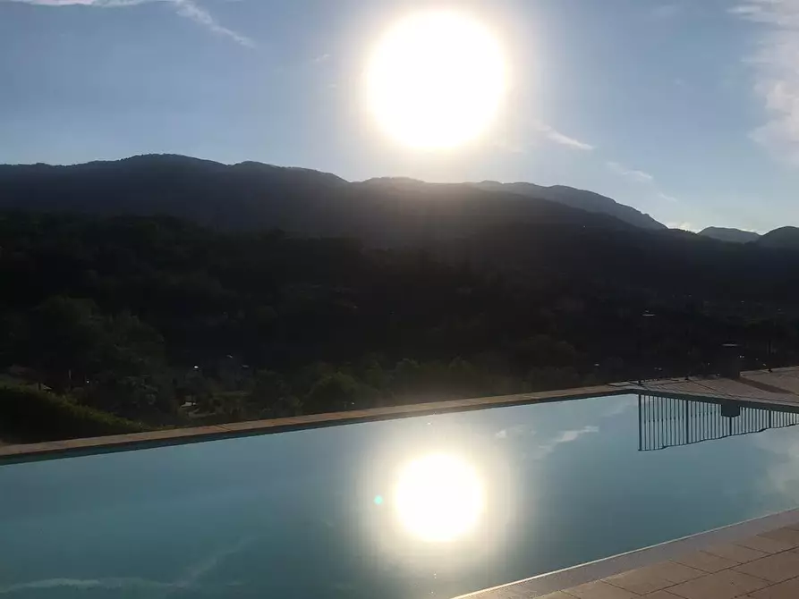 Immagine 20 di Villa in vendita  a Piazza Al Serchio