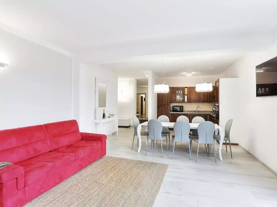 Immagine 10 di Villa in vendita  a Piazza Al Serchio