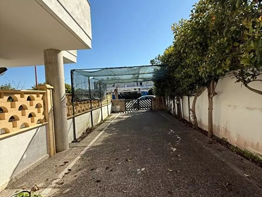 Immagine 20 di Appartamento in vendita  a Melendugno