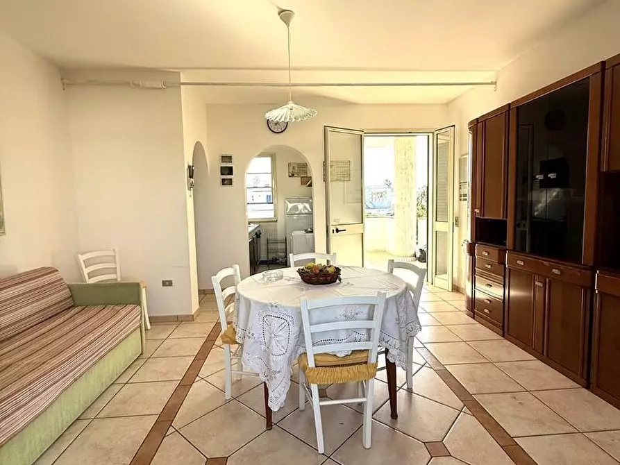 Immagine 10 di Appartamento in vendita  a Melendugno