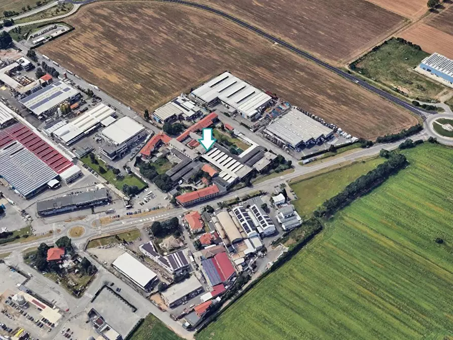 Immagine 3 di Capannone industriale in vendita  a Ossona