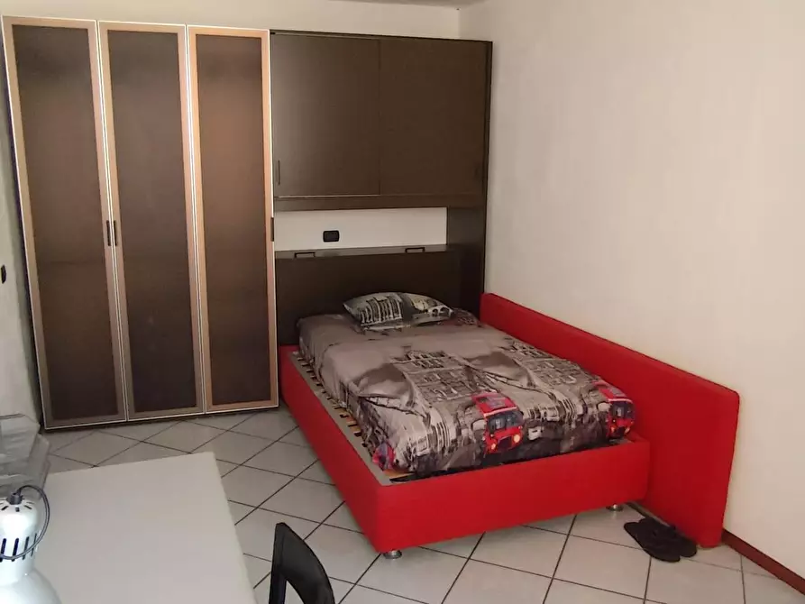 Immagine 27 di Appartamento in vendita  a Pisa