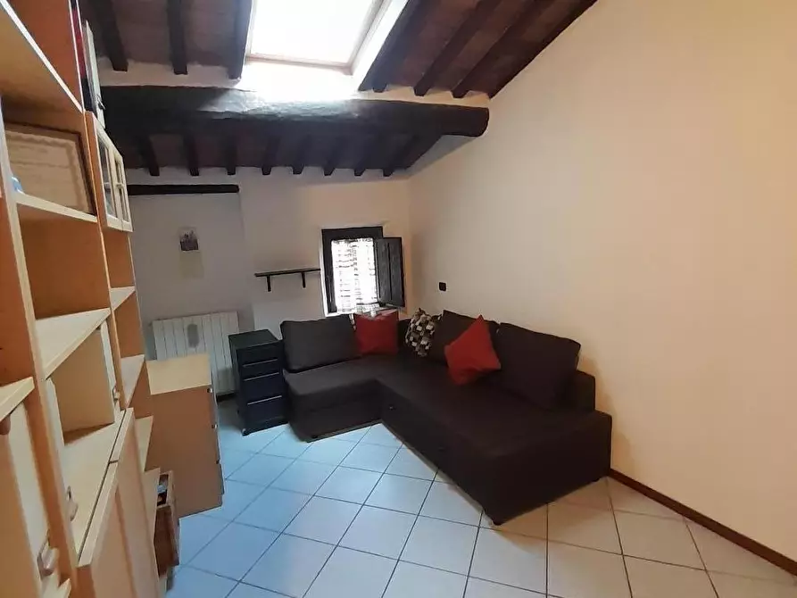 Immagine 2 di Appartamento in vendita  a Pisa