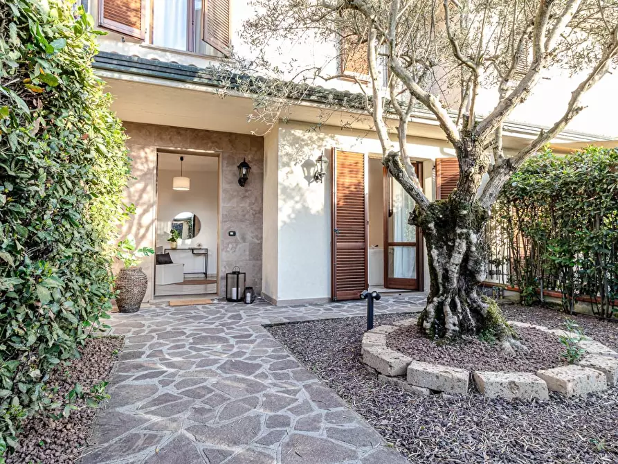 Immagine 63 di Villetta a schiera in vendita  a Santa Croce Sull'arno