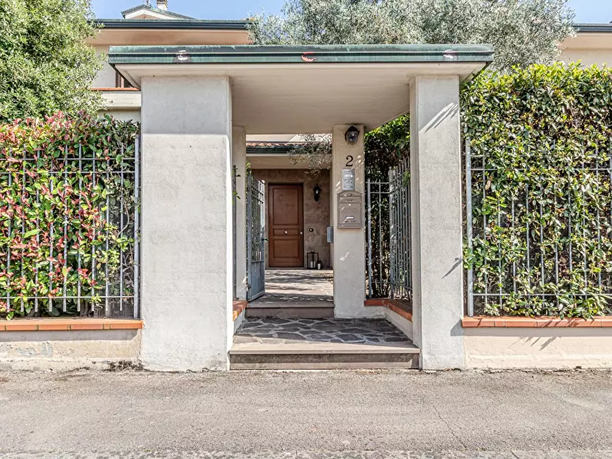 Immagine 2 di Villetta a schiera in vendita  a Santa Croce Sull'arno