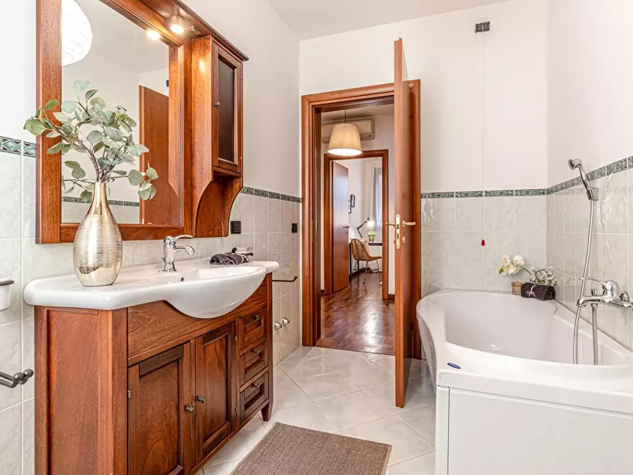 Immagine 52 di Villetta a schiera in vendita  a Santa Croce Sull'arno