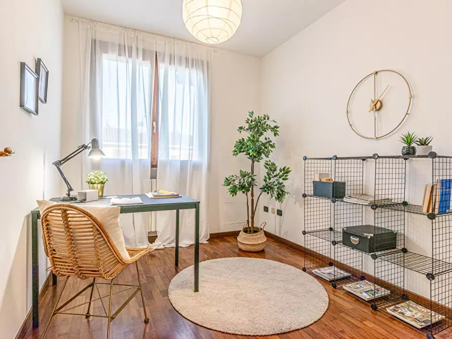 Immagine 53 di Villetta a schiera in vendita  a Santa Croce Sull'arno