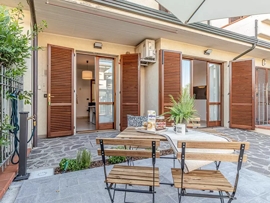 Immagine 29 di Villetta a schiera in vendita  a Santa Croce Sull'arno