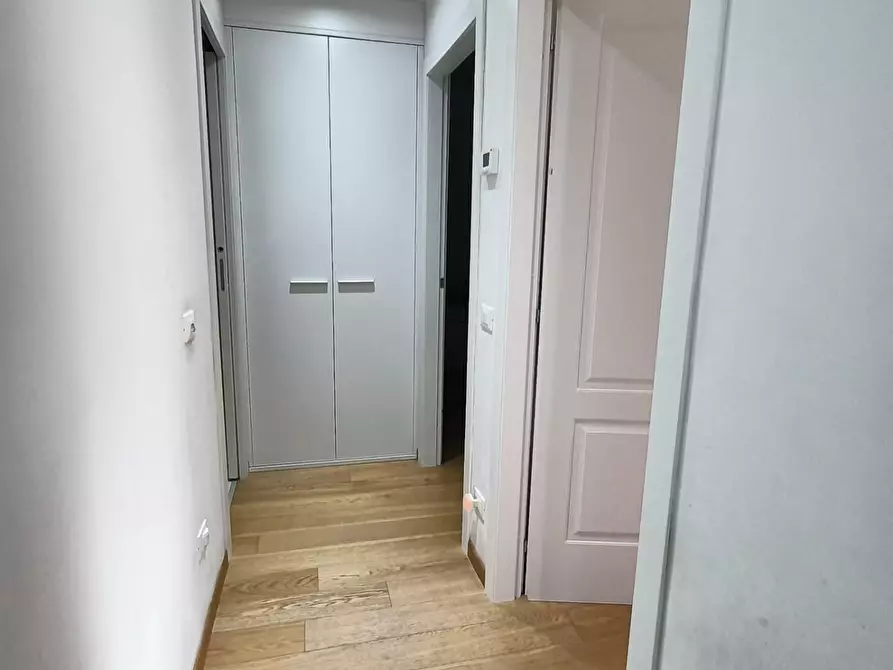 Immagine 21 di Appartamento in vendita  a Carrara