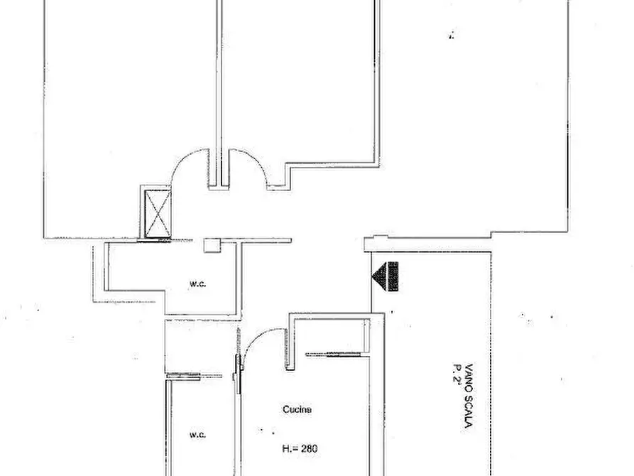 Immagine 23 di Appartamento in vendita  a Carrara