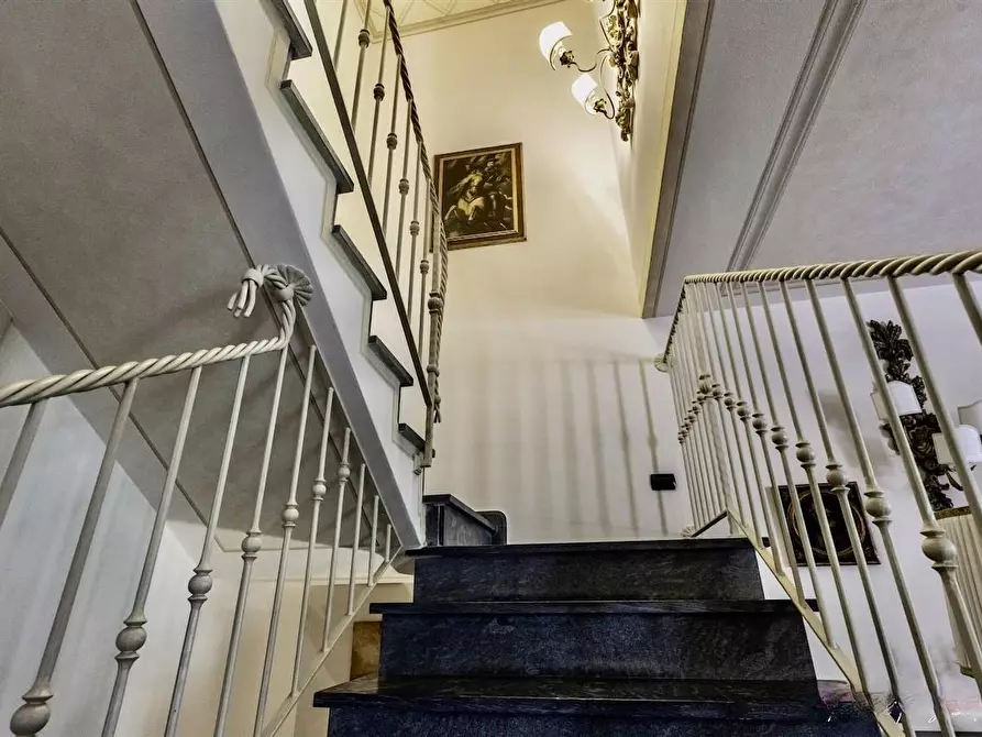 Immagine 6 di Casa bifamiliare in vendita  a San Giuliano Terme