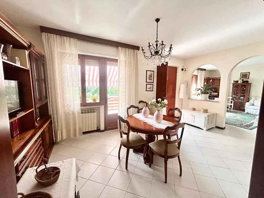 Immagine 10 di Appartamento in vendita  a Pisa