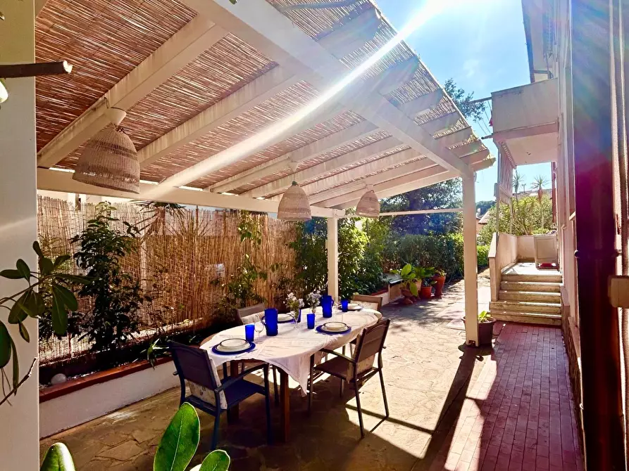 Immagine 39 di Appartamento in vendita  a Pisa