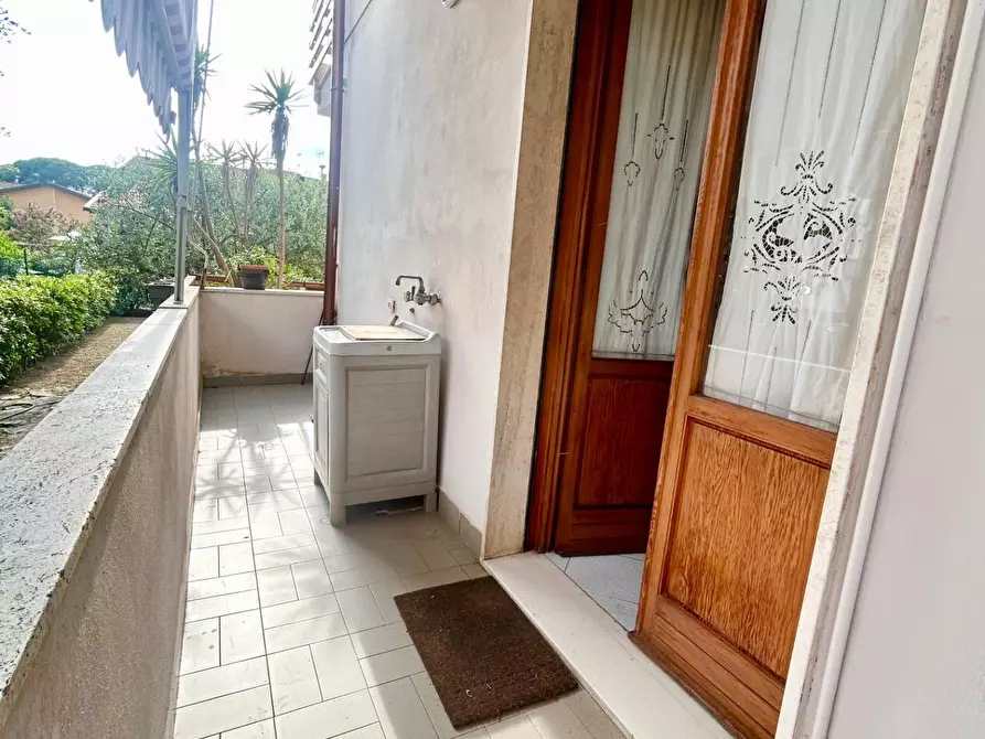 Immagine 18 di Appartamento in vendita  a Pisa