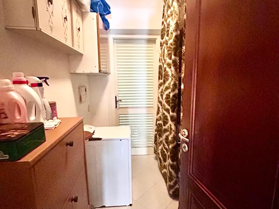 Immagine 27 di Appartamento in vendita  a Pisa