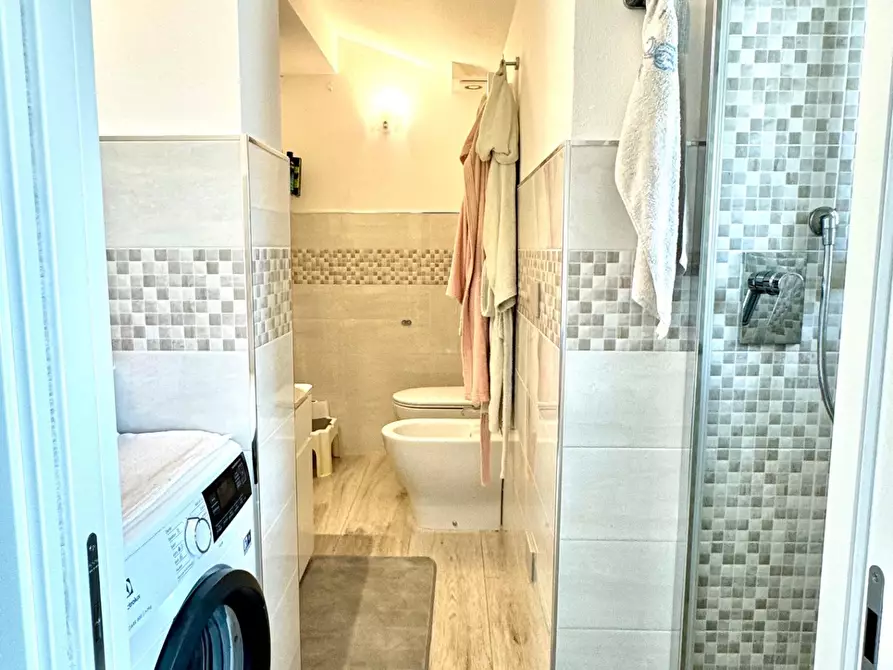 Immagine 28 di Appartamento in vendita  a Empoli