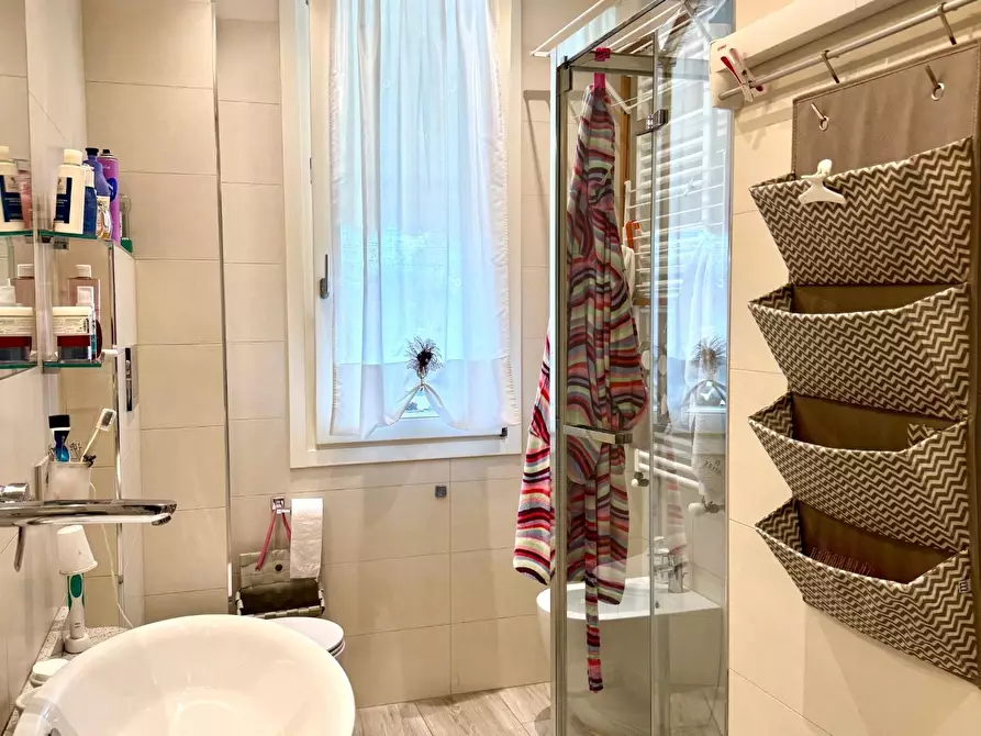 Immagine 8 di Appartamento in vendita  a Empoli