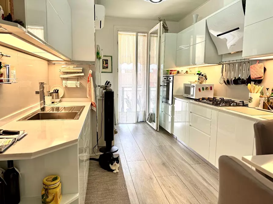 Immagine 2 di Appartamento in vendita  a Empoli