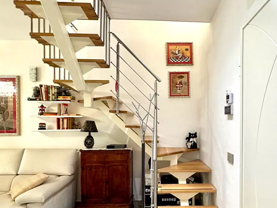 Immagine 20 di Appartamento in vendita  a Empoli